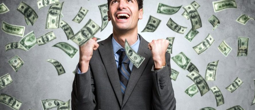 Recruitment Margins man with cash